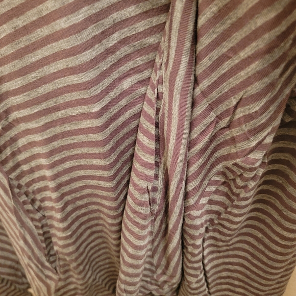 Top - Picture 3 of 3